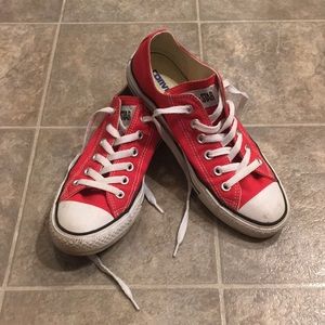Bright Red Converse Low Tops women’s 8.5